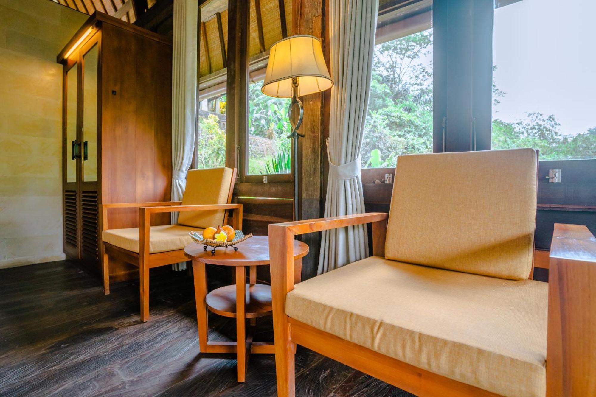 Отель Bagus Jati Health & Wellbeing Retreat Тегаллаланг Экстерьер фото